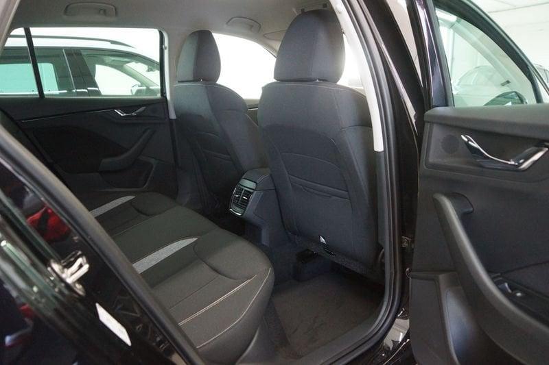 Skoda Kamiq Kamiq 1.0 TSI 115 CV DSG Black Dots+TELECAMERA POSTERIORE NUOVA DA IMMATRICOLARE