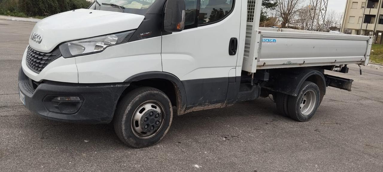 Iveco Daily 35C16H BTor 3.0 HPT PC-RG Cabinato