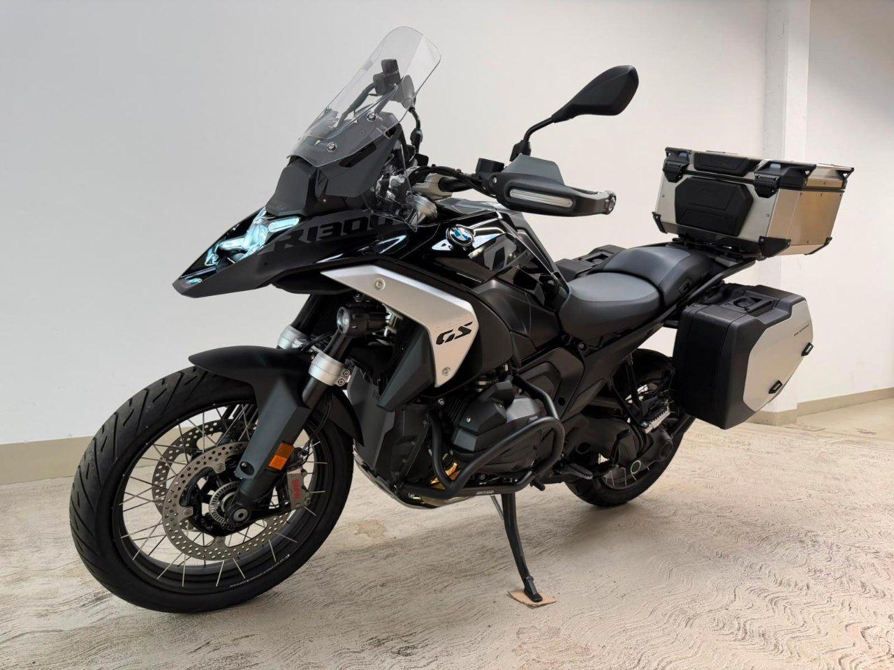 BMW R 1300 GS Triple Black*FORMULA S*DYNAMIC*INNO*SOSP*