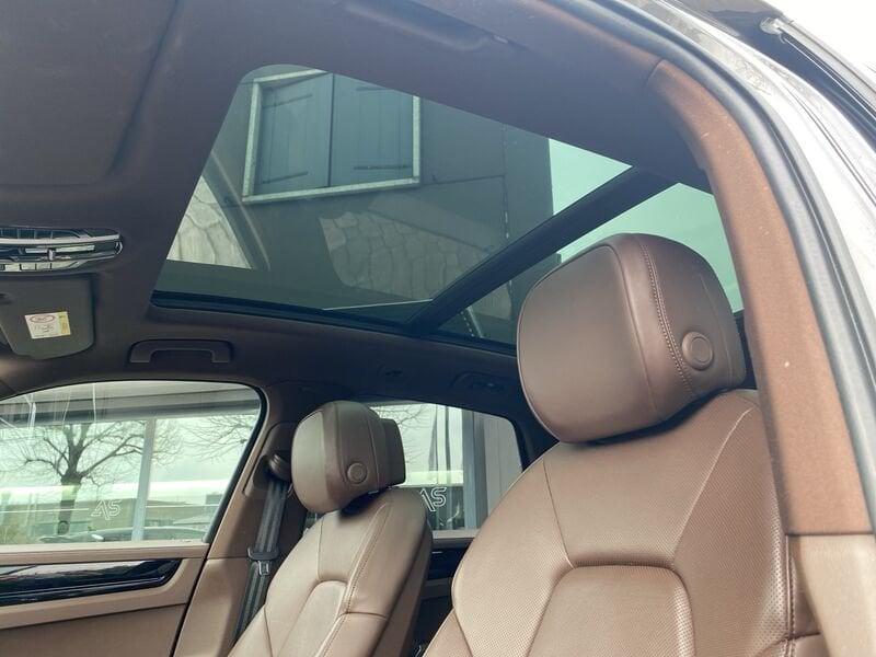Porsche Cayenne 3.0 V6 E-Hybrid 462 CV