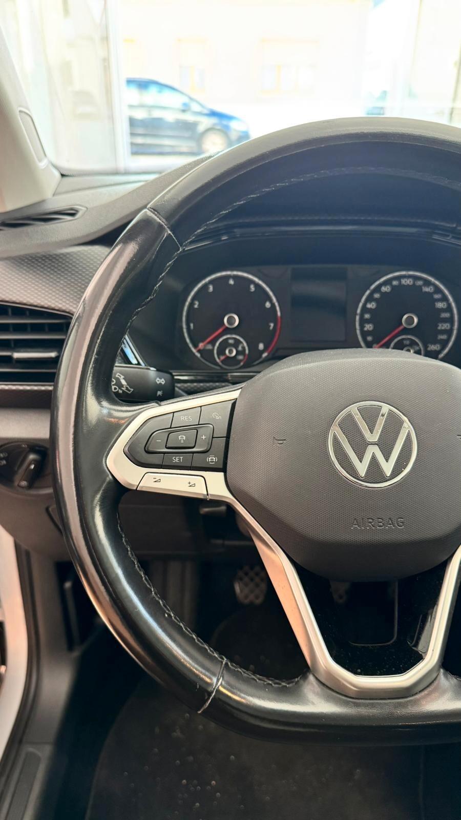 Volkswagen T-Cross 1.0 TSI Sport