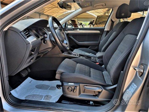 Volkswagen Passat VIII 2019 Variant 1.6 tdi Business 120cv dsg