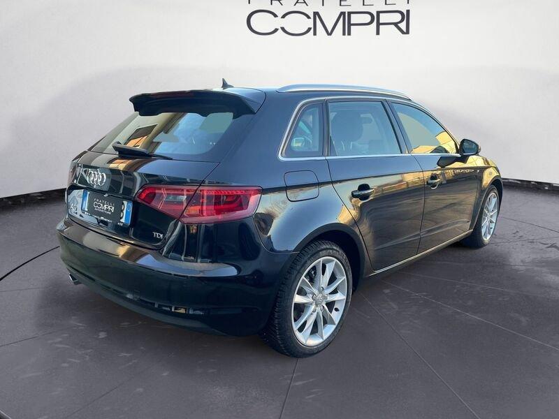 Audi A3 A3 SPB 1.6 TDI 105 CV Ambiente