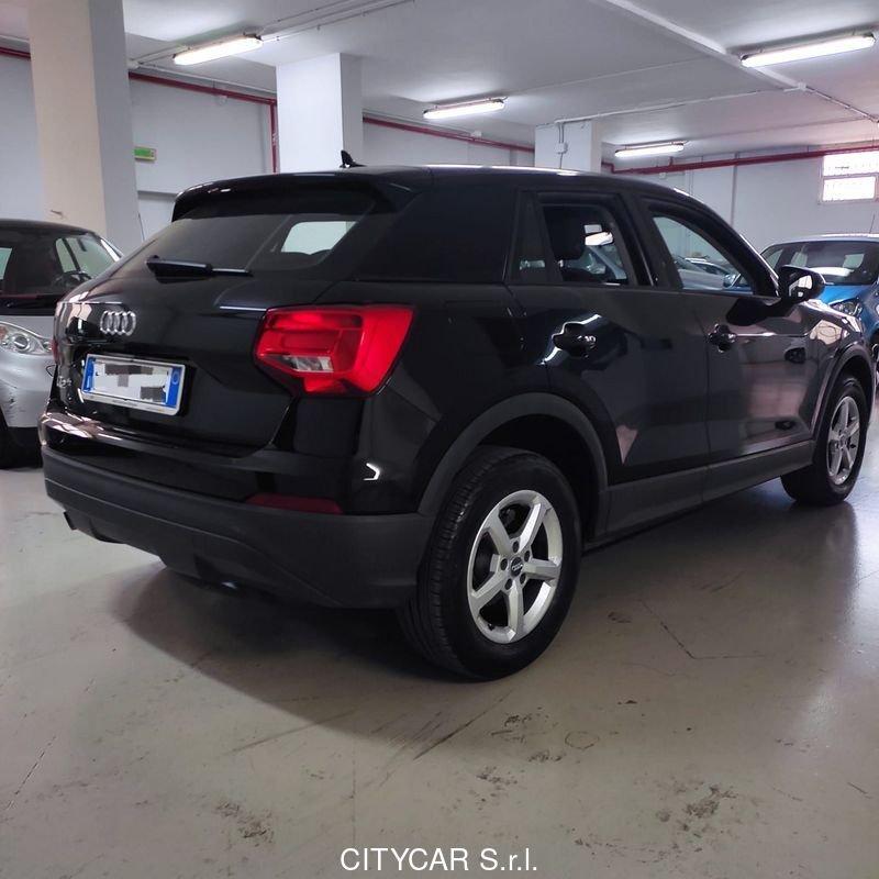 Audi Q2 30 TDI S tronic Business