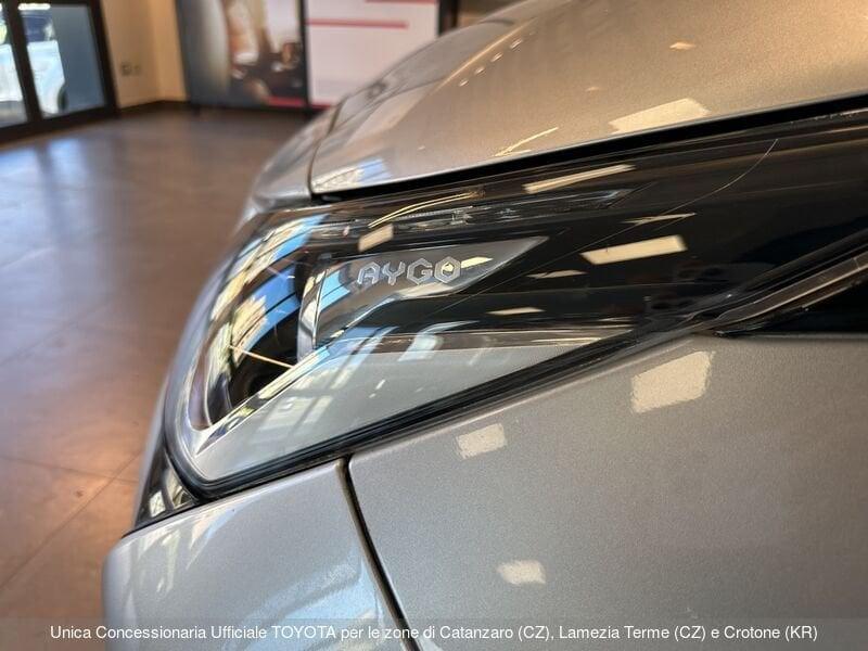 Toyota Aygo Aygo Connect 1.0 VVT-i 72 CV 5 porte x-play