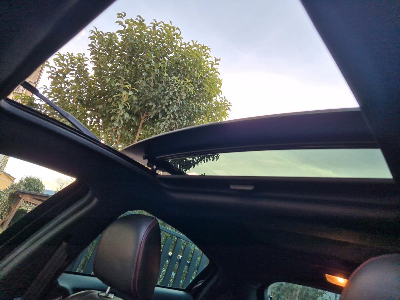 Alfa Romeo Giulietta 1750 TBi Quadrifoglio Verde