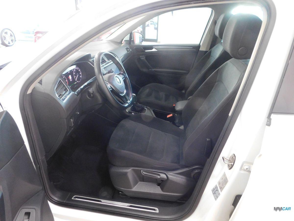 VOLKSWAGEN - Tiguan - 2.0 TDI DSG Advanced BMT