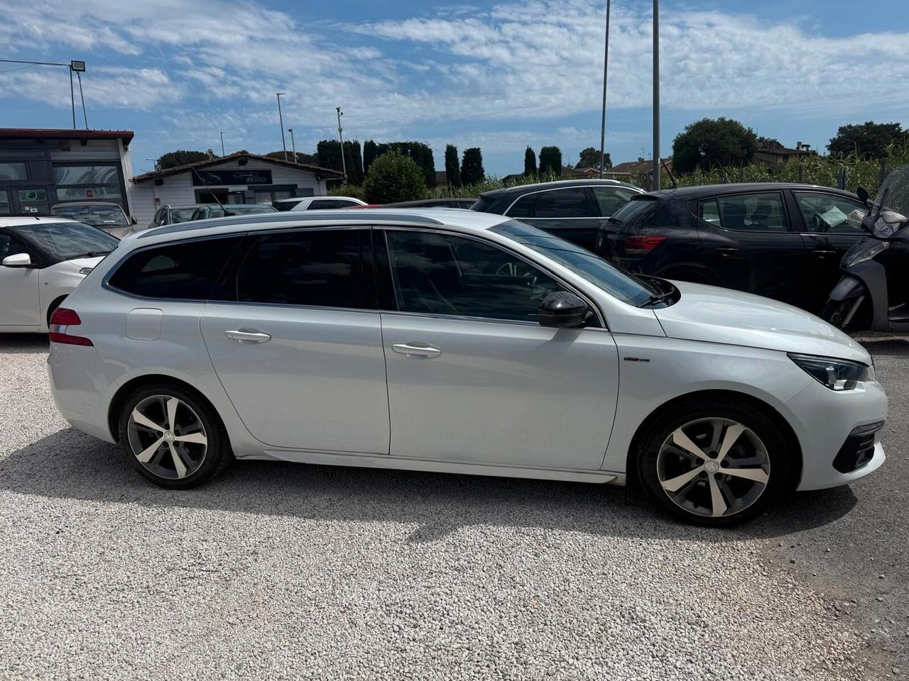 Peugeot 308 BlueHDi 130 S&S SW GT Line