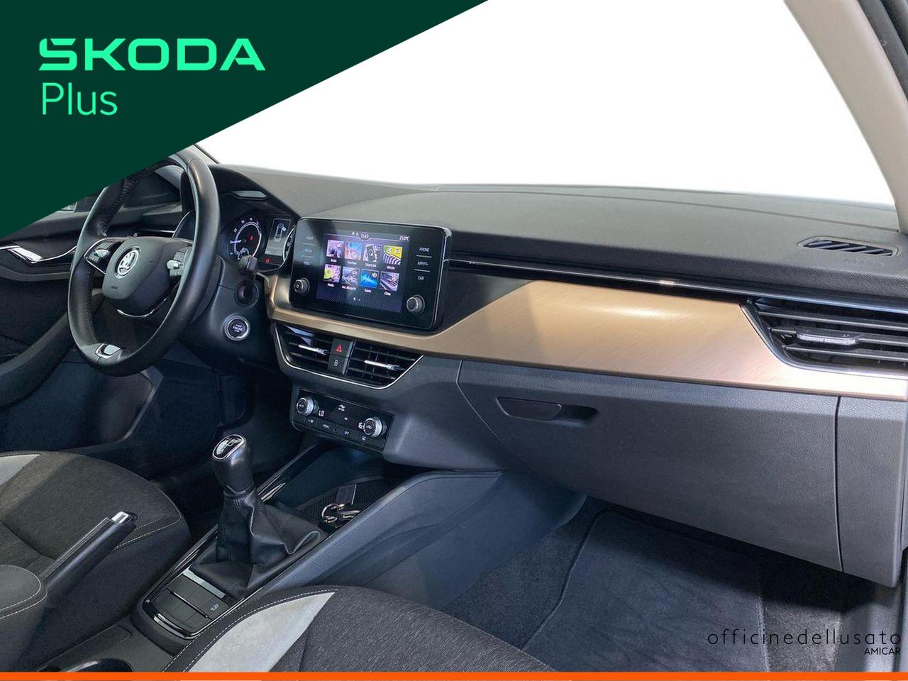 Skoda Kamiq 1.0 tsi 95cv black dots