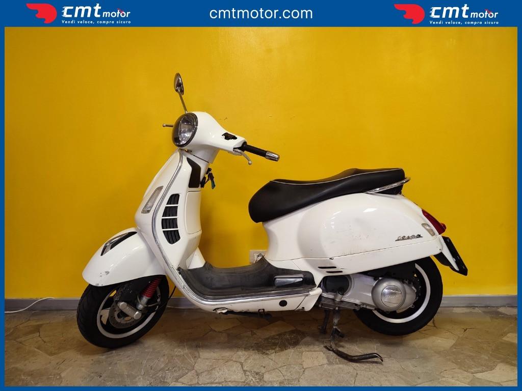 Vespa GTS 300 - 2009