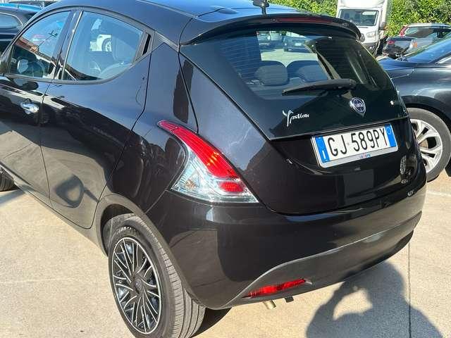 Lancia Ypsilon 1.0 firefly hybrid Gold Plus s&s 70cv 5p.ti