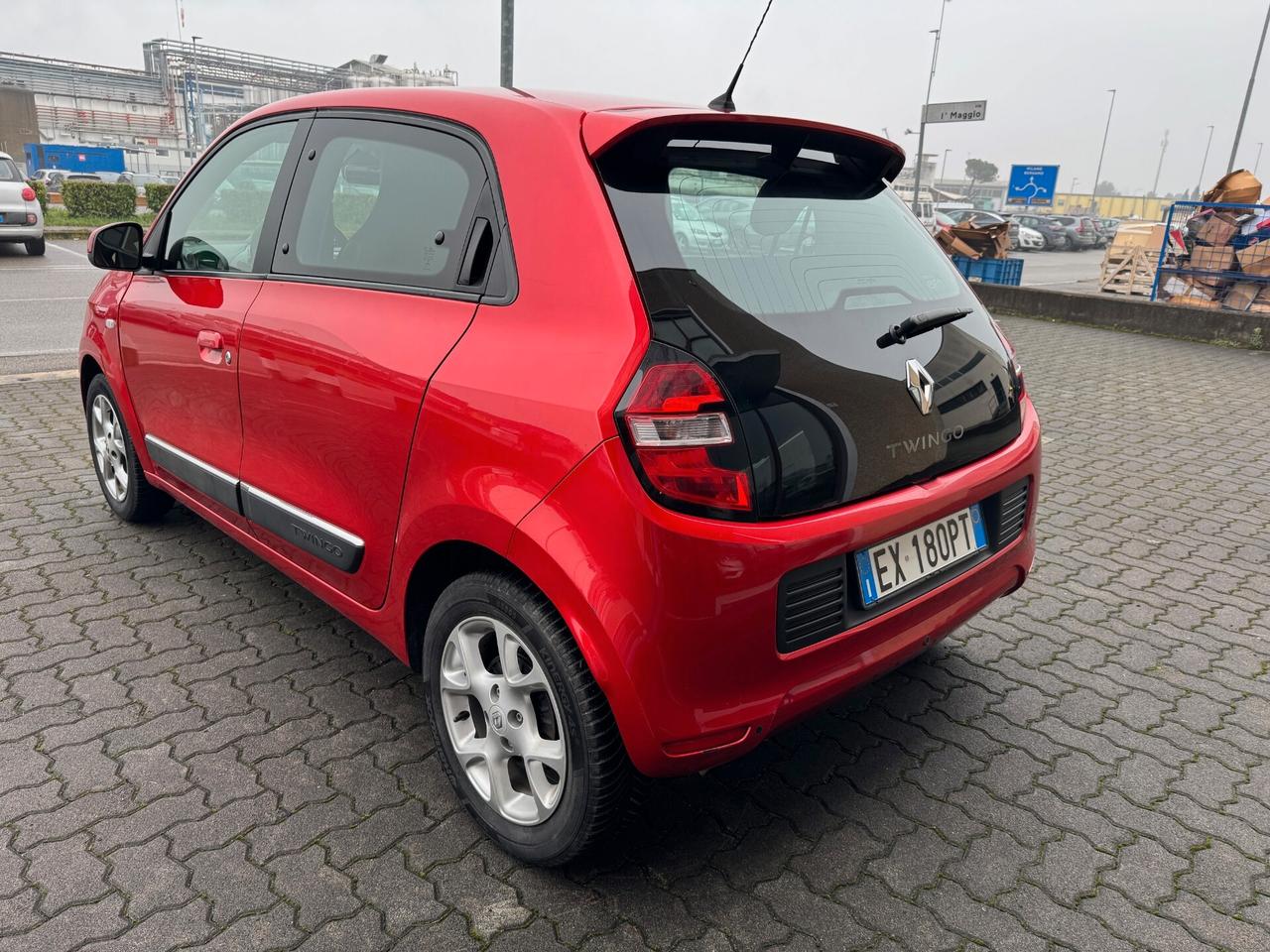 Renault Twingo 1.0 SCe Live,OK NEOPATENTATI,5 PORTE