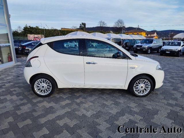 LANCIA Ypsilon 1.3 MJT 16V 95 CV 5 porte S&S Gold