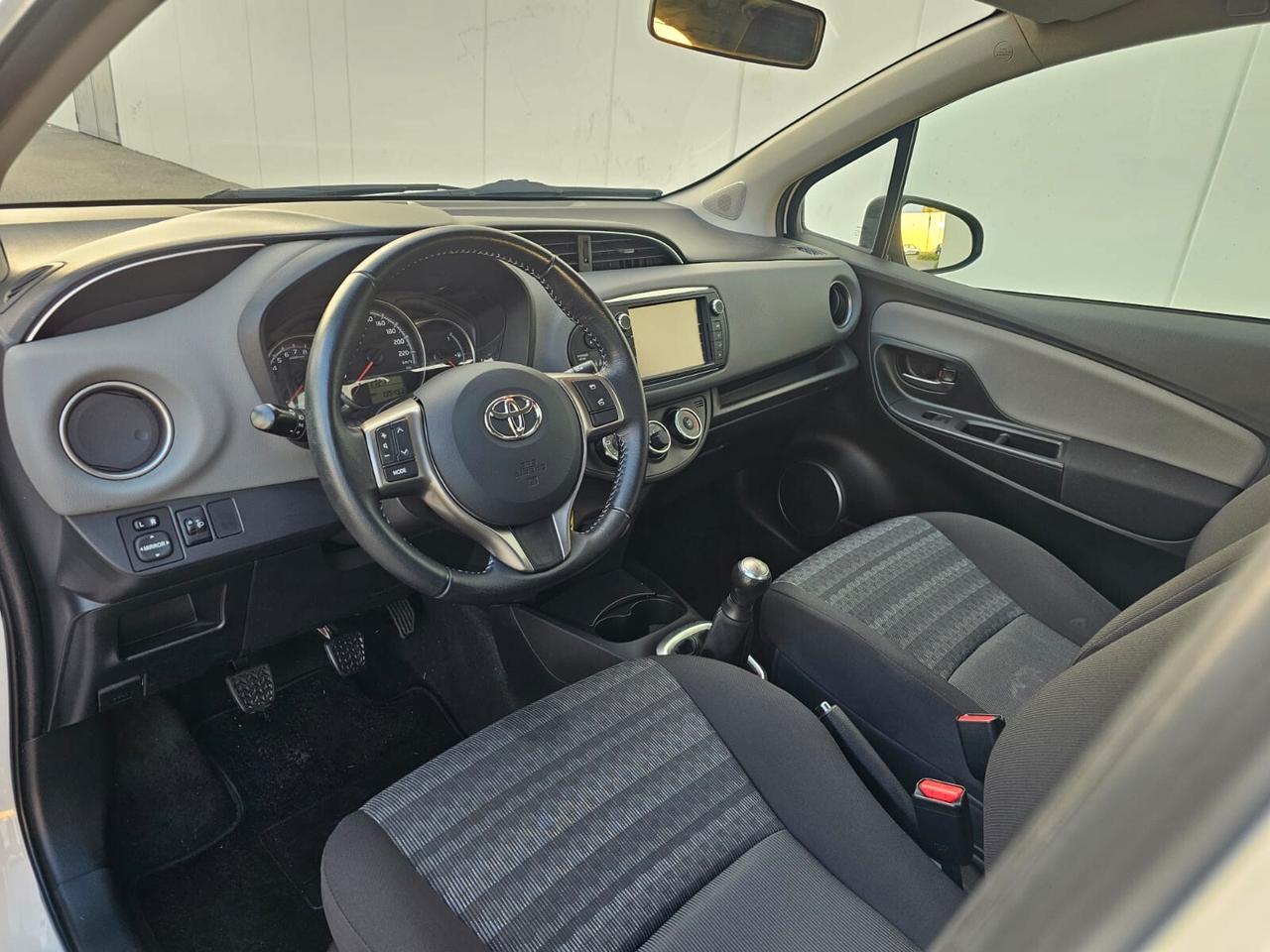 Toyota Yaris 1.0 benzina