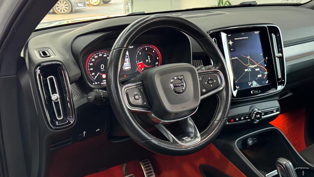Volvo XC40 2.0 190 CvD4 AWD Geartronic R-design