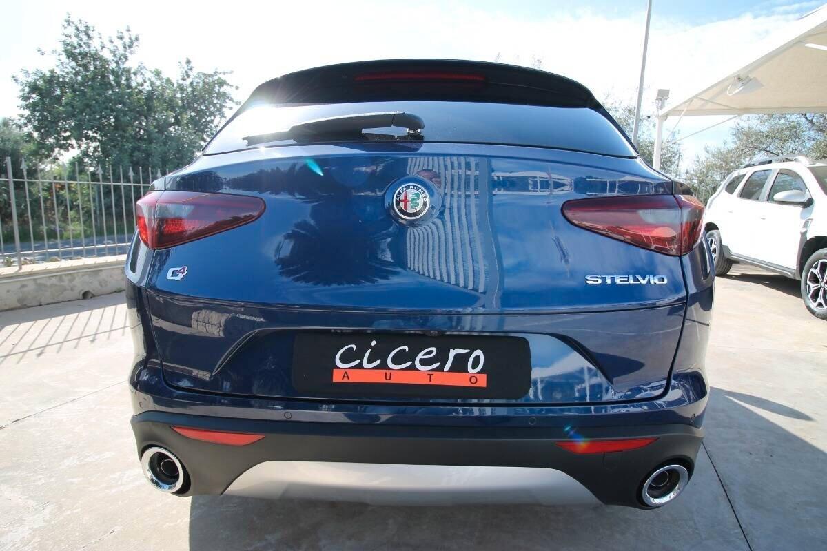 Alfa Romeo Stelvio 2.2 td 210 CV AT8 Q4 Executive