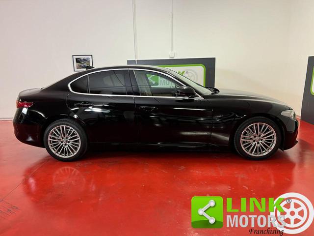 ALFA ROMEO Giulia 2.2 JTD 180 CV AT8 Super GARANZIA - DISTR - BOLLO