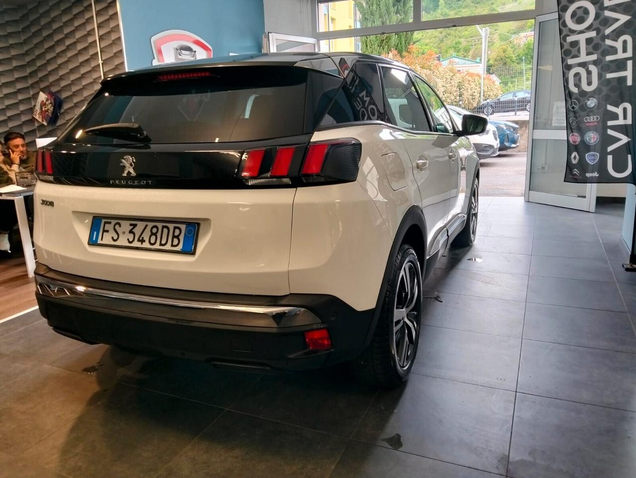 Peugeot 3008 BlueHDi 130 S&S EAT8 Allure