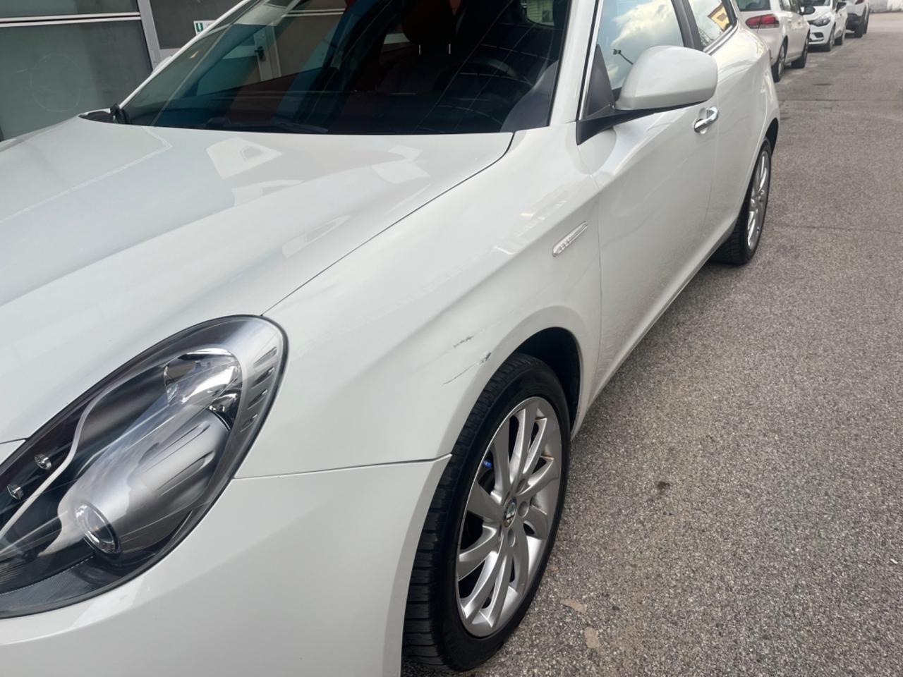 Alfa Romeo Giulietta 1.6 JTDm-2 105 CV Distinctive