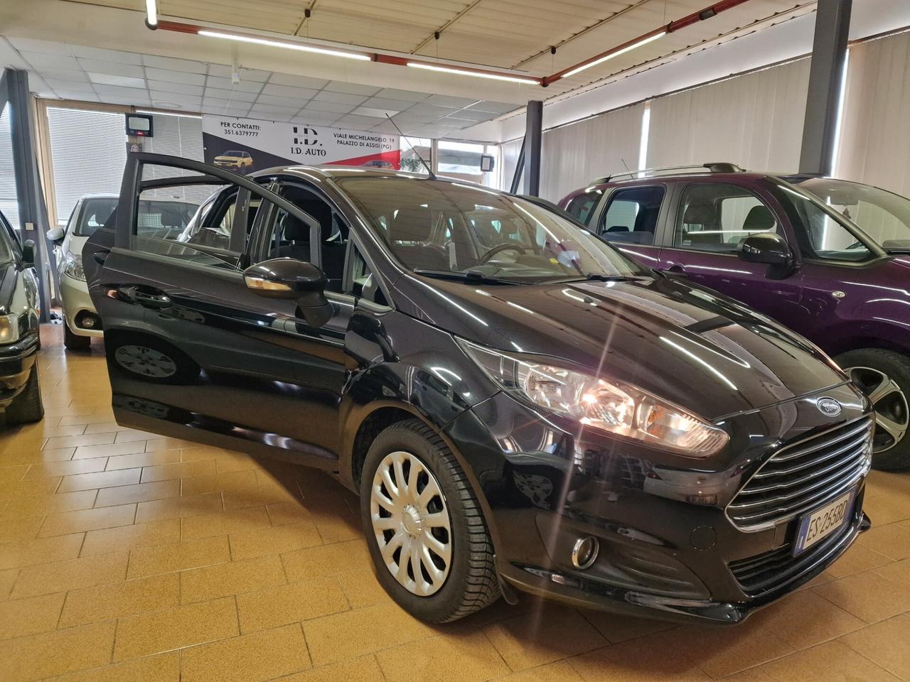 Ford Fiesta 1.5 TDCi 75CV 5 porte Titanium