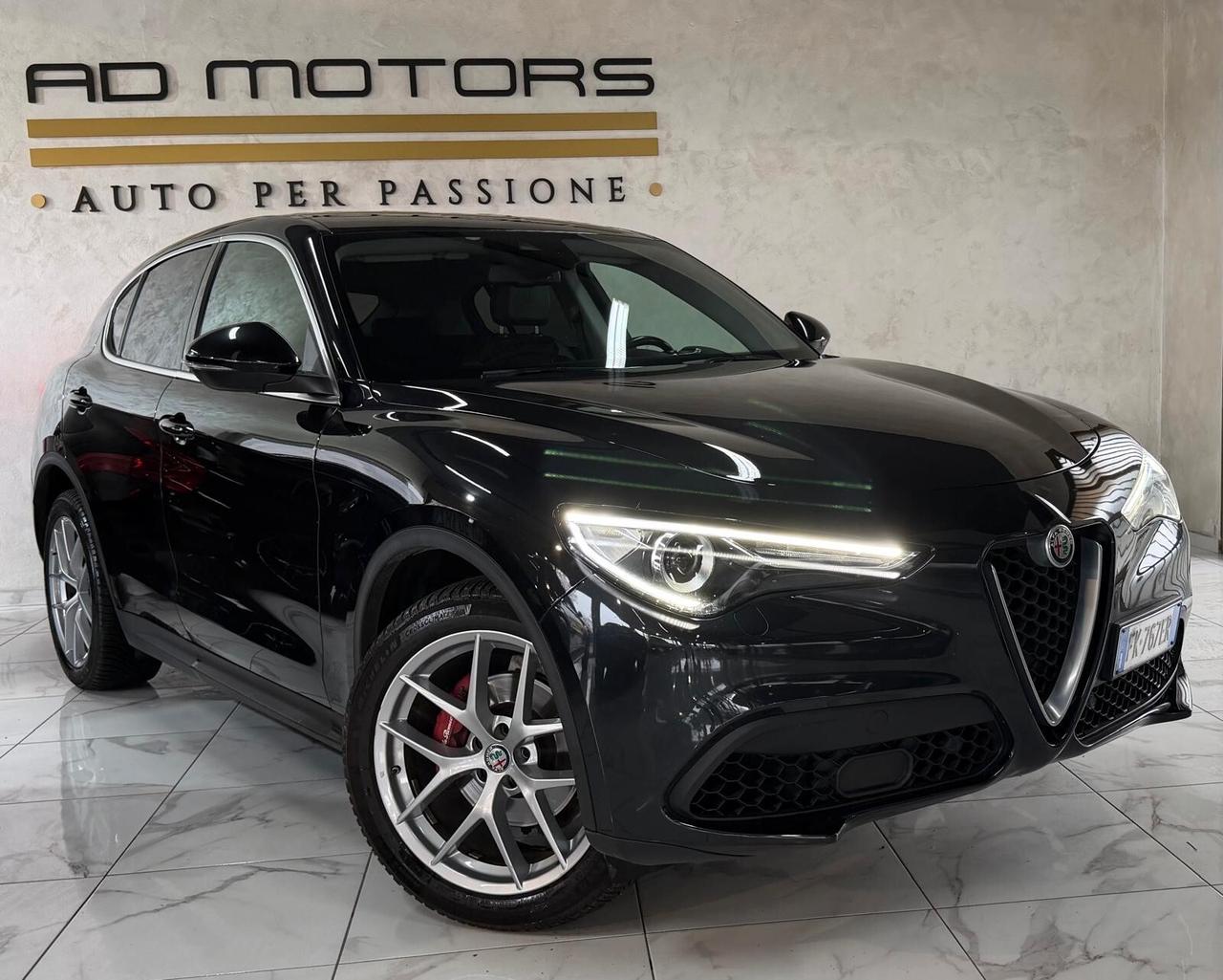 Alfa Romeo Stelvio Benzina 280Cv Tagliandi certificati