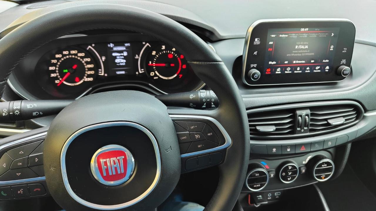 Fiat Tipo 1.6 Mjt S&S SW Lounge