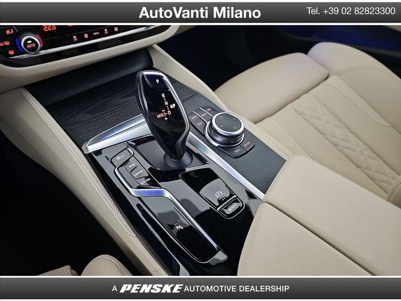 BMW Serie 5 520d 48V xDrive Touring Msport