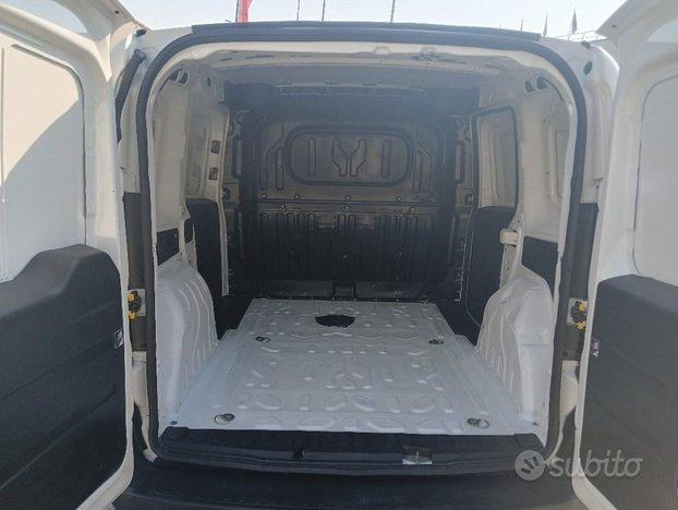 FIAT Doblo Dobl 1.3 MJT S&S PC-TN Cargo Busines