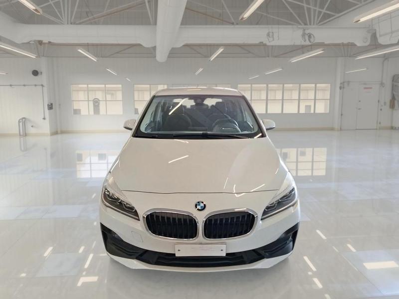 BMW 225 e ACTIVE TOURER iPerformance Business autom.