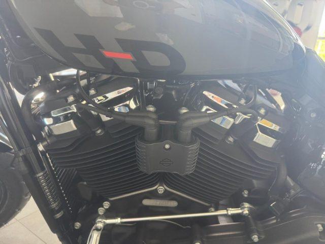 HARLEY-DAVIDSON FXDF Fat Bob 114