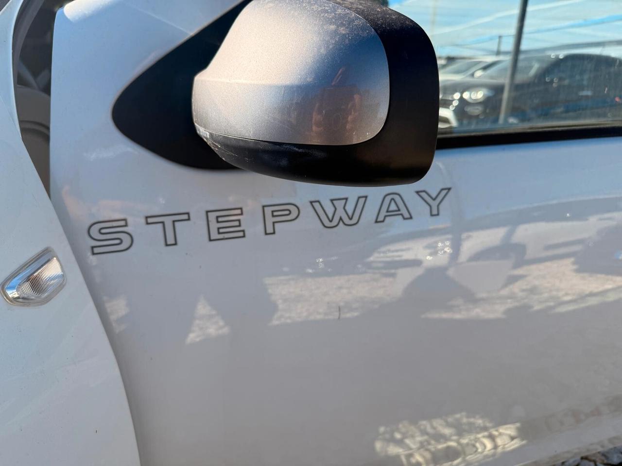 Dacia Sandero Stepway 1.0 TCe 100CV ECO-G 15th Anniversary