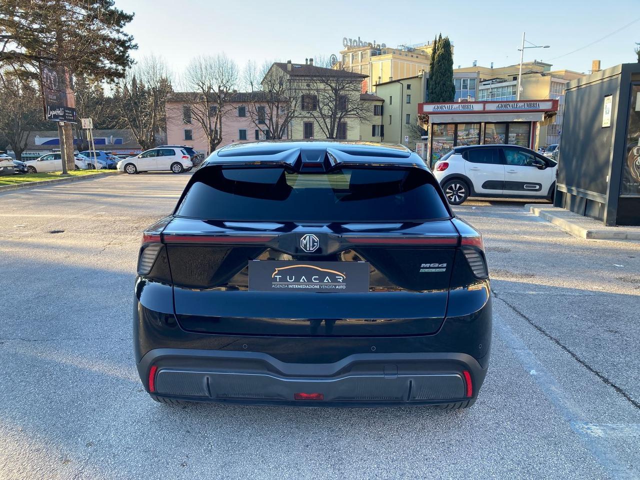 Mg MG4 4 EV Long Range 64 kWh LUXURY #8431