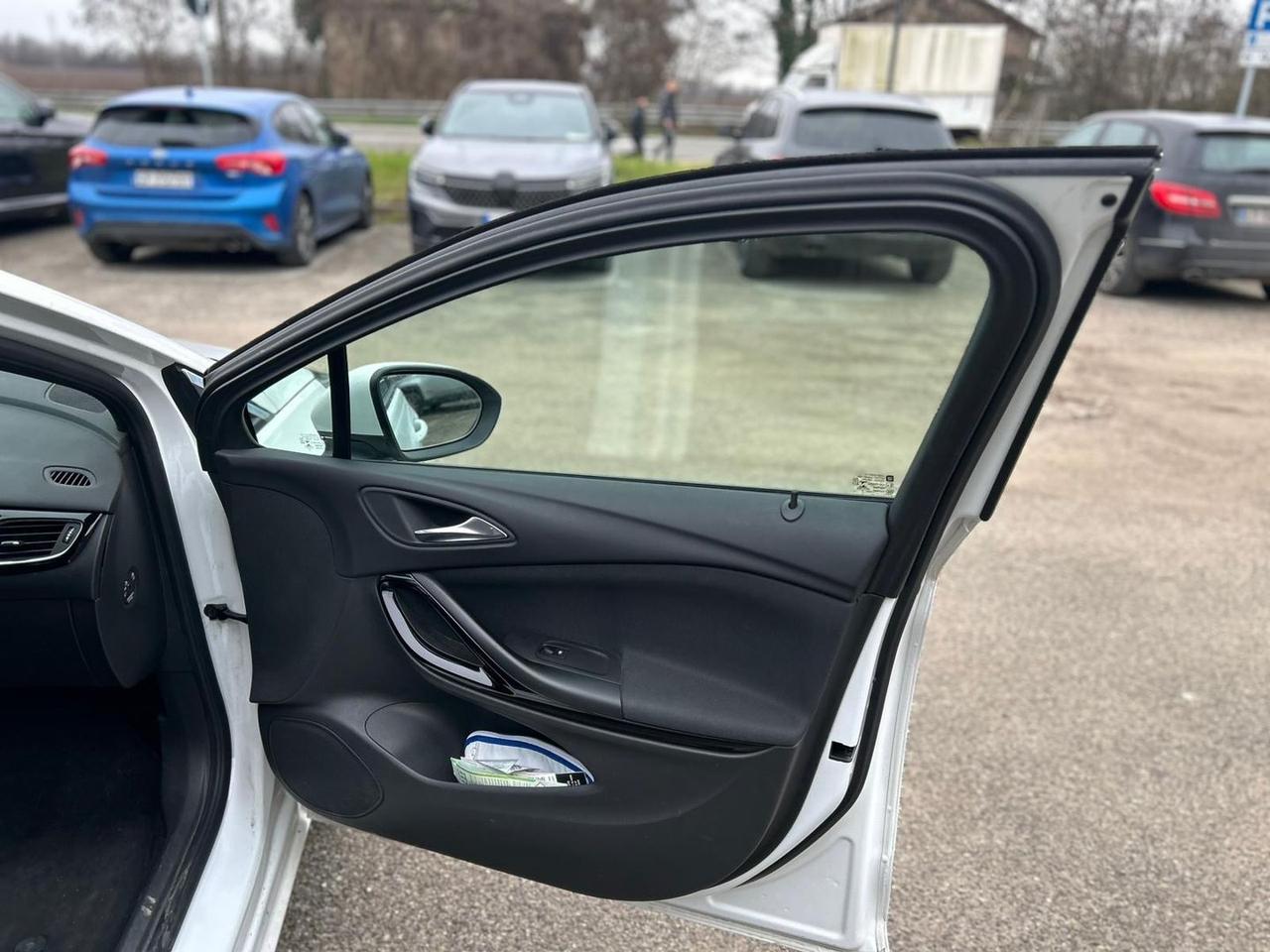 Opel Astra Innovation 1.4 Turbo Ecotec #8398