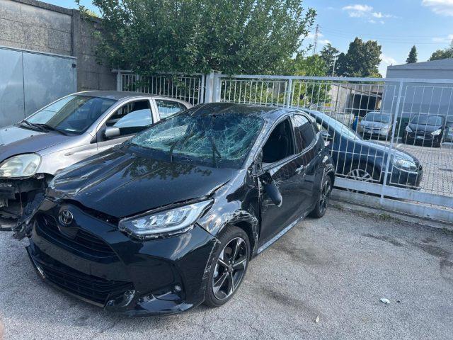 TOYOTA Yaris 1.5 Hybrid 5 porte Active
