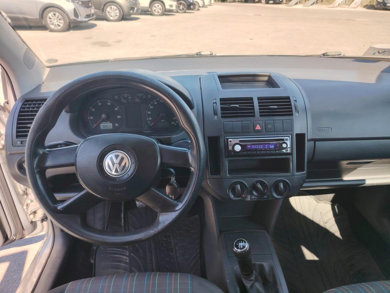 Volkswagen Polo 1.2 3p. Trendline - NEOPATENTATI