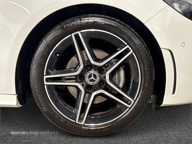 MERCEDES-BENZ B 180 d Automatic AMG Line Premium