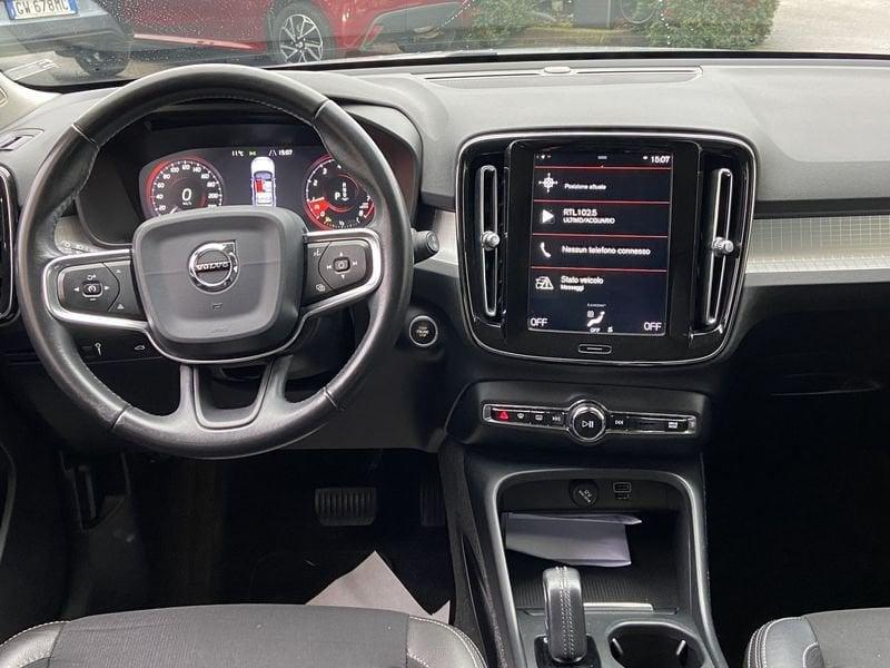 Volvo XC40 T3 Business Plus