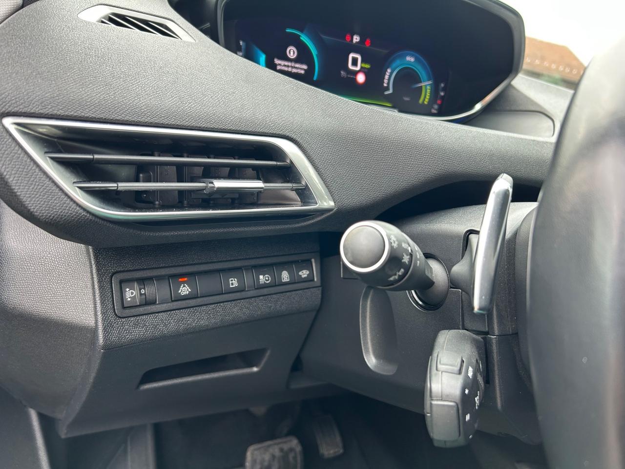 Peugeot 3008 Hybrid 225 e-EAT8 Allure