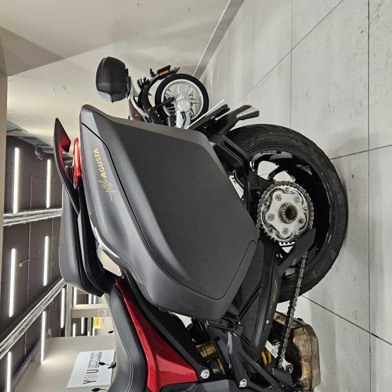 MV Agusta Turismo Veloce 800 R - 2024