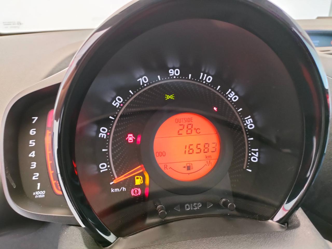 TOYOTA Aygo II 2018 5p - Aygo 5p 1.0 x-play 72cv