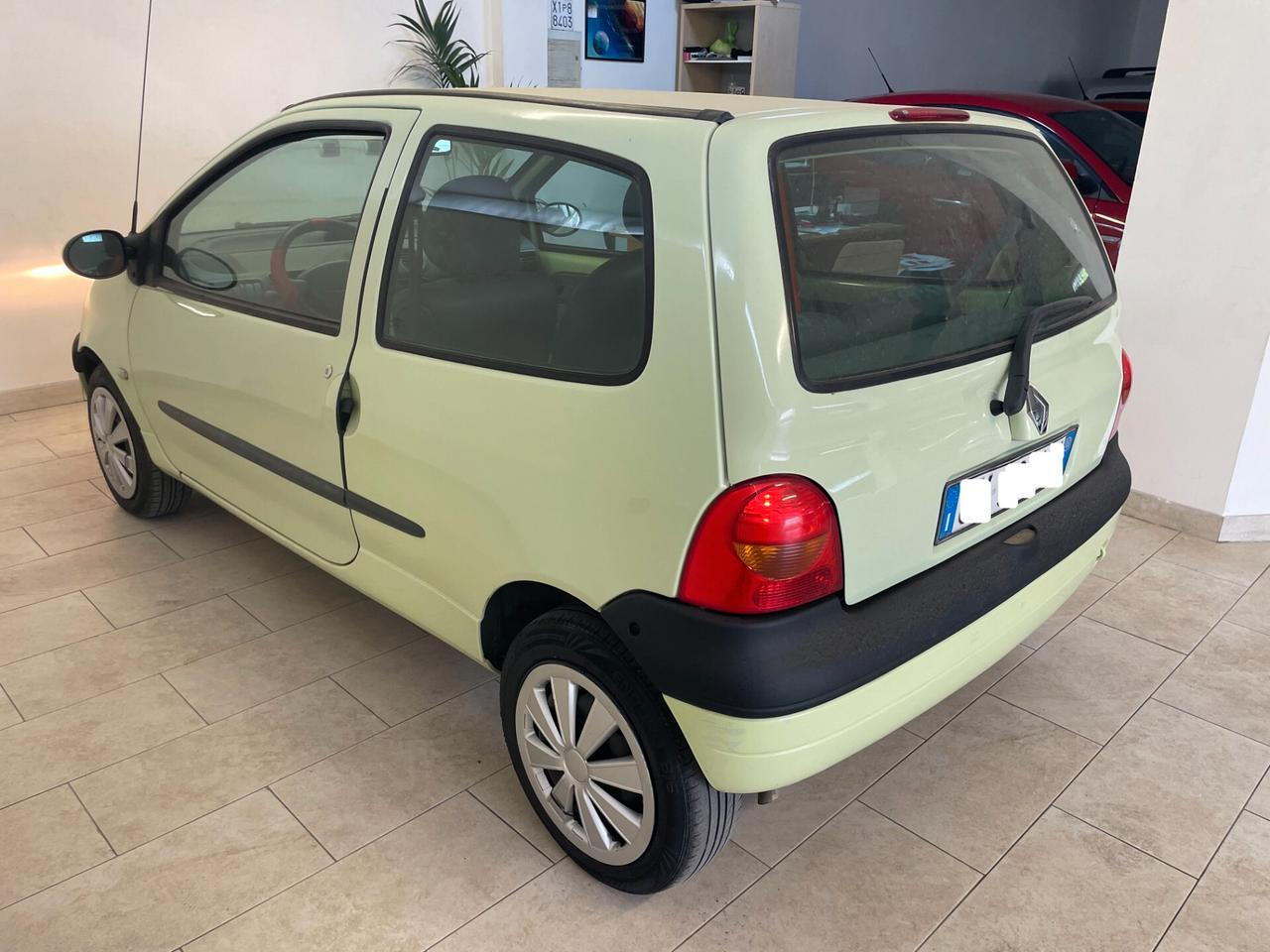 Renault Twingo 1.1 132.000KM! CLIMA,SERVOSTERZO TAGLIANDATA NEOPATENTATI