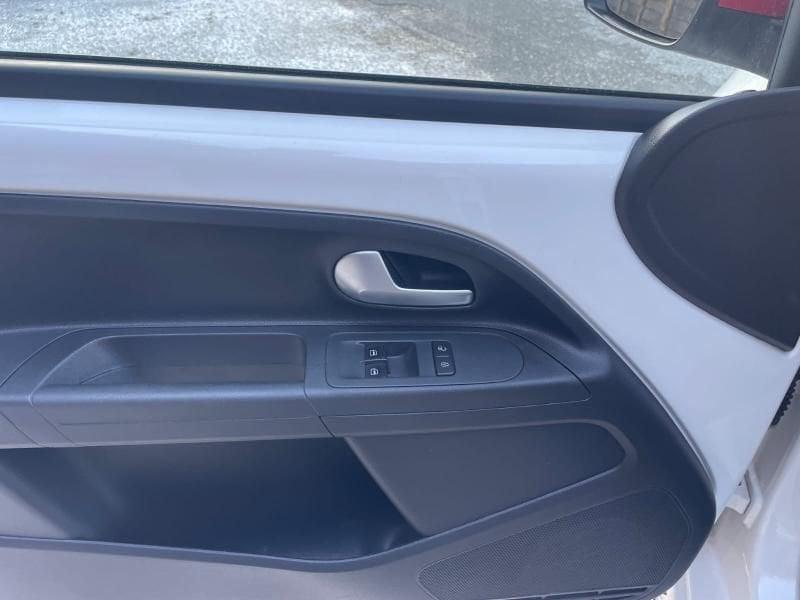 Volkswagen up! up! 3p 1.0 Move up! 60cv