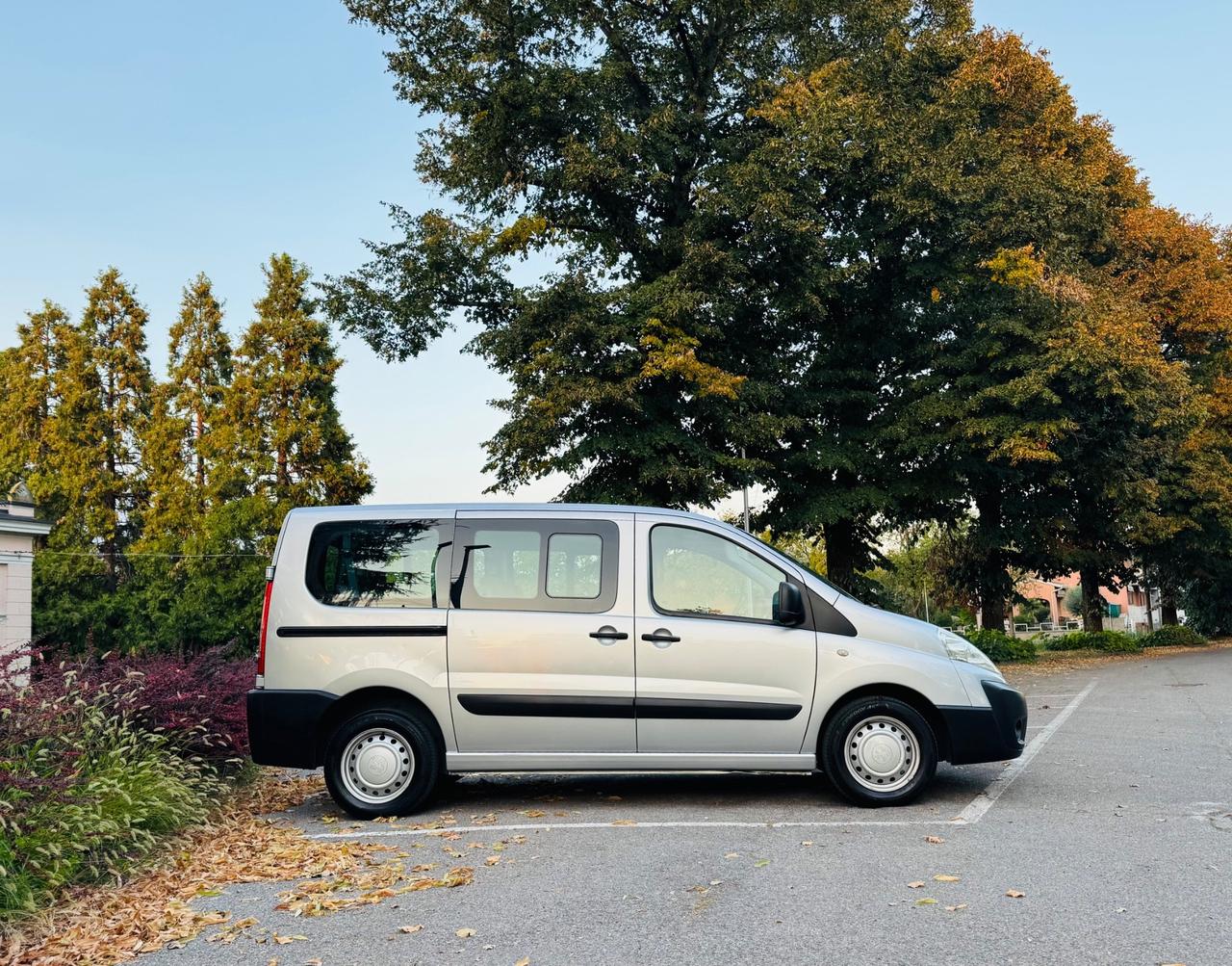Peugeot Expert Tepee Mix 2.0 HDi 163CV FAP PC Premium Vetrato