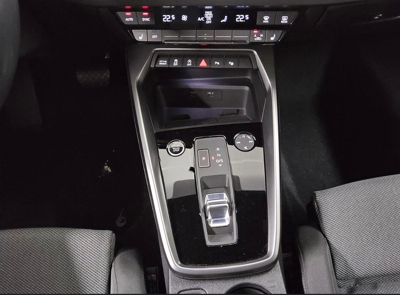 Audi A3 SPB 35TFSI S tronic S line Navi