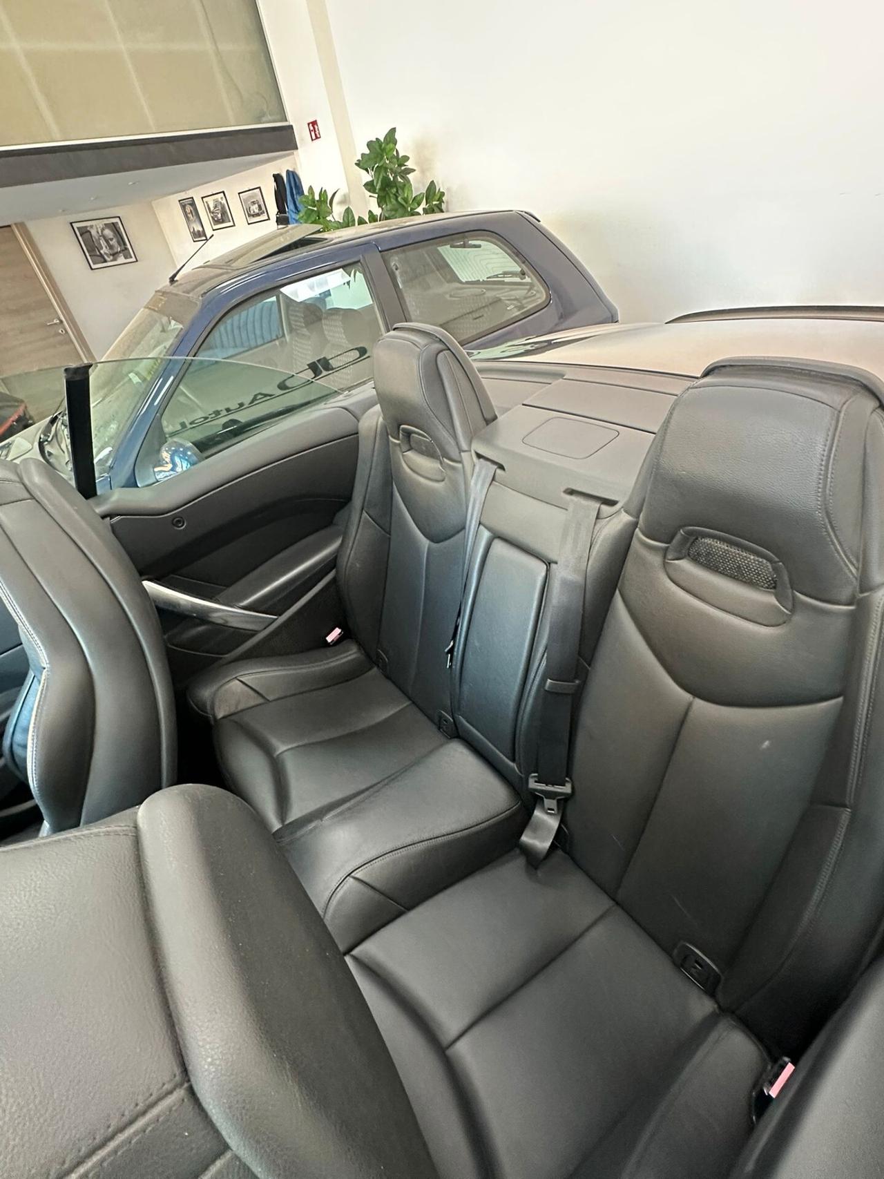 Peugeot 308 2.0 HDi 140CV CC Féline