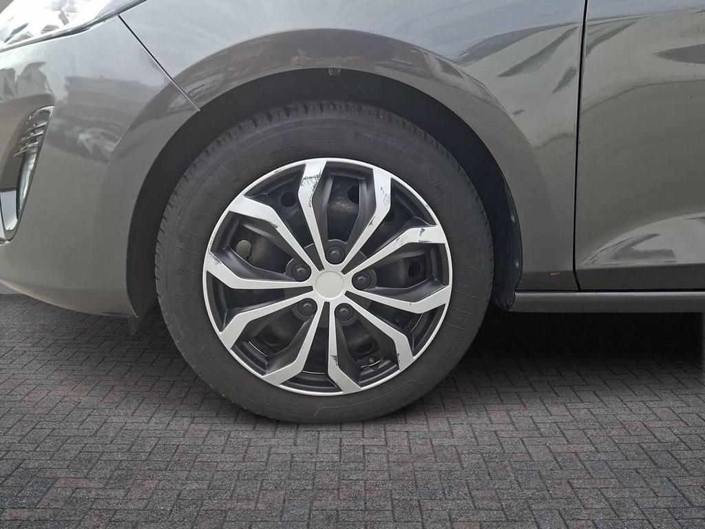 Ford Fiesta 5 Porte 1.1 Titanium