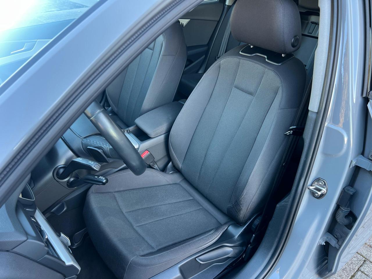 Audi A4 Avant 40 TDI quattro S tronic Business