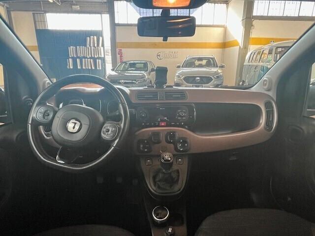 Fiat Panda 1.0 FireFly S&S Hybrid Trussardi