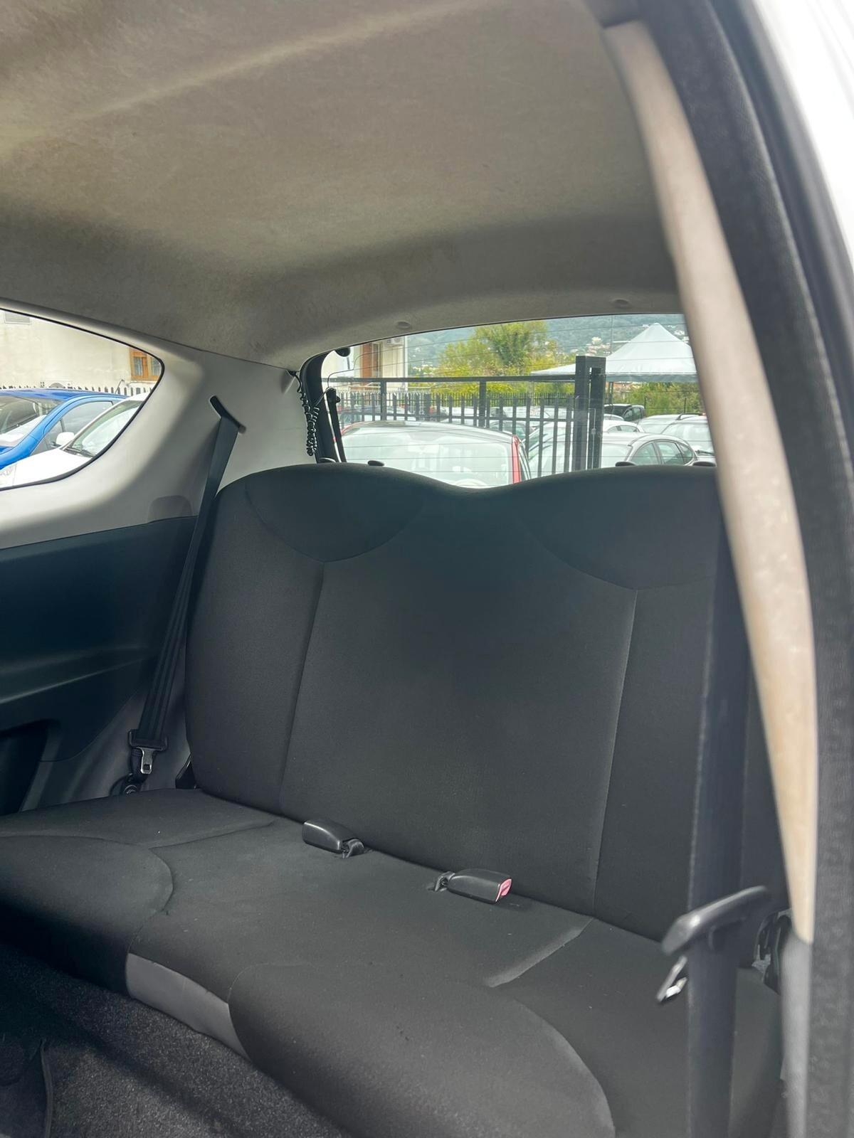 Toyota Aygo 1.0 12V VVT-i 3 porte