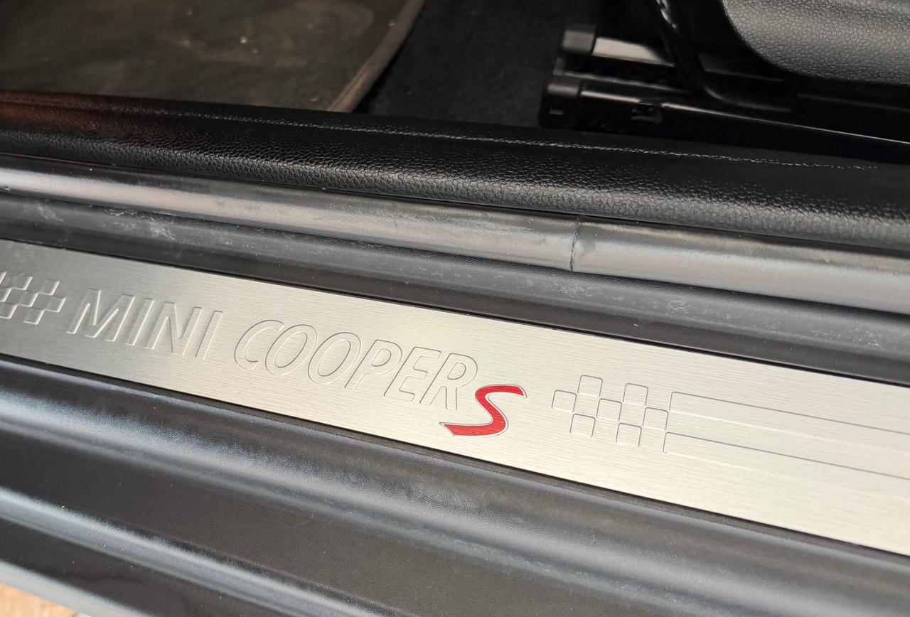 Mini 5 Porte Cooper SD Business XL 2.0 Auto